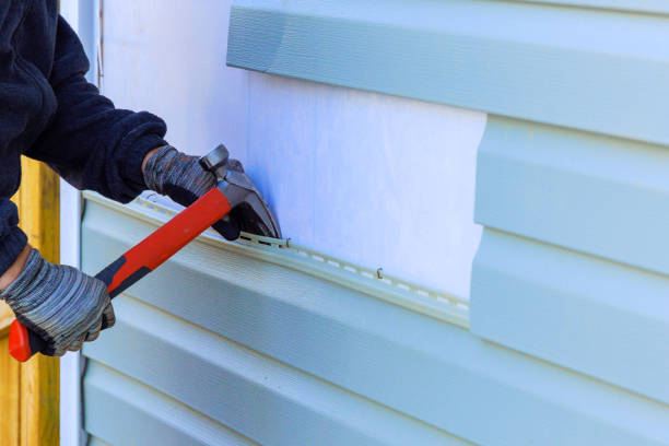 Reliable Siding Repair contractor in Middlebranch, OH by Creative Siding